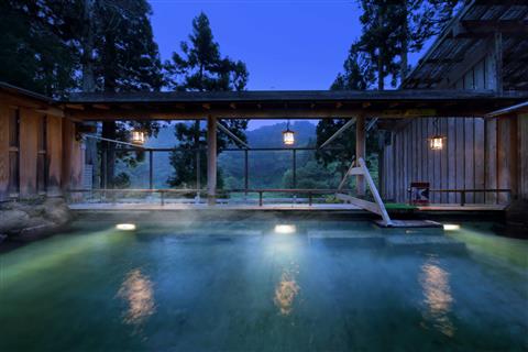 仙峡の宿銀山荘　(露天風呂)